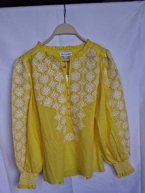 Gibson Latimer Yellow Embroidered Long Sleeve Top M 100% Cotton